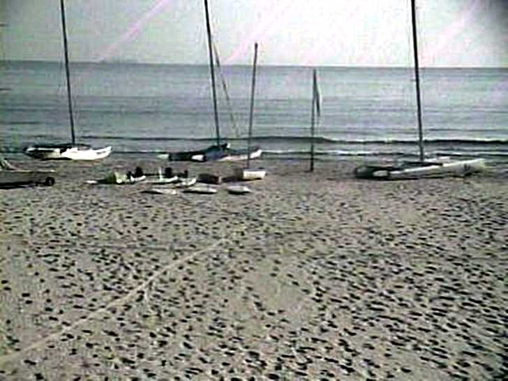 Варна времето уеб камери плаж 'Аспарухово', център за уиндсърф и кайтсърф, морски бряг, плажна ивица, плаж Черно море, kamerite Free-WebCamBG