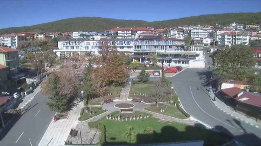 Свети Влас времето уеб камери Център, парк, панорама над града от местност 'Инцараки' и залив Черно море, kamerite Free-WebCamBG