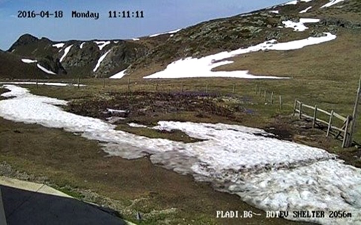 Заслон 'Ботев' (2056 м. н.в.) времето уеб камера в местност 'Полянката', Калоферска планина в Национален парк Средна Стара планина Free-WebCamBG