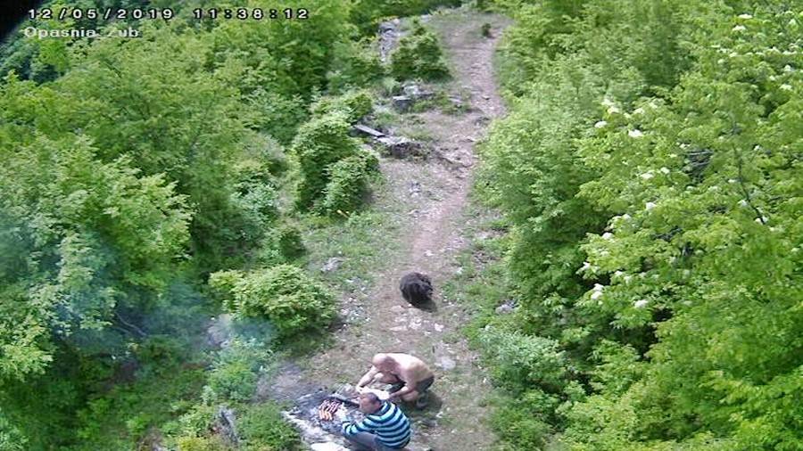 Екопътека Алпийски заслон 'Опасен зъб' ('Опасния зъб') времето уеб камера над Тетевен, Балкана, Стара планина, kamerite Free-WebCamBG