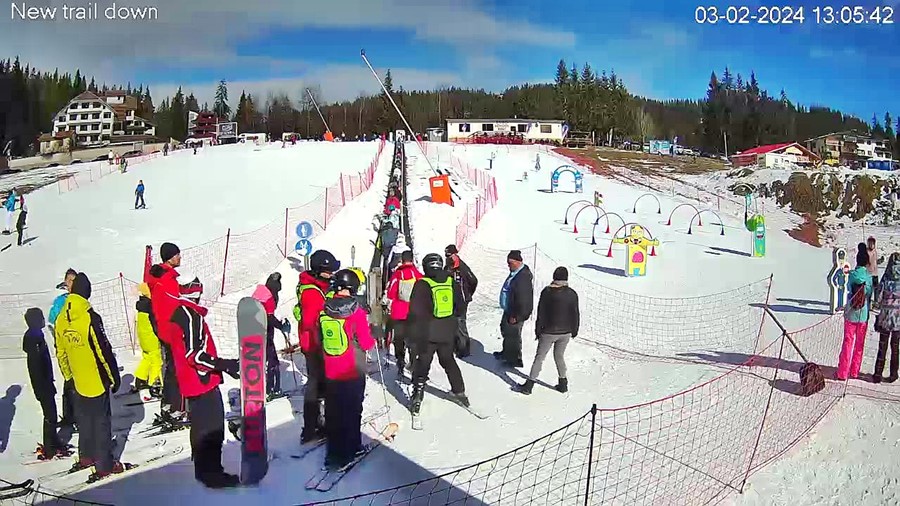 Пампорово времето уеб камера ски център, ВС 'Малина', транспортна ски лента, ски писти Родопи планина, kamerite Free-WebCamBG