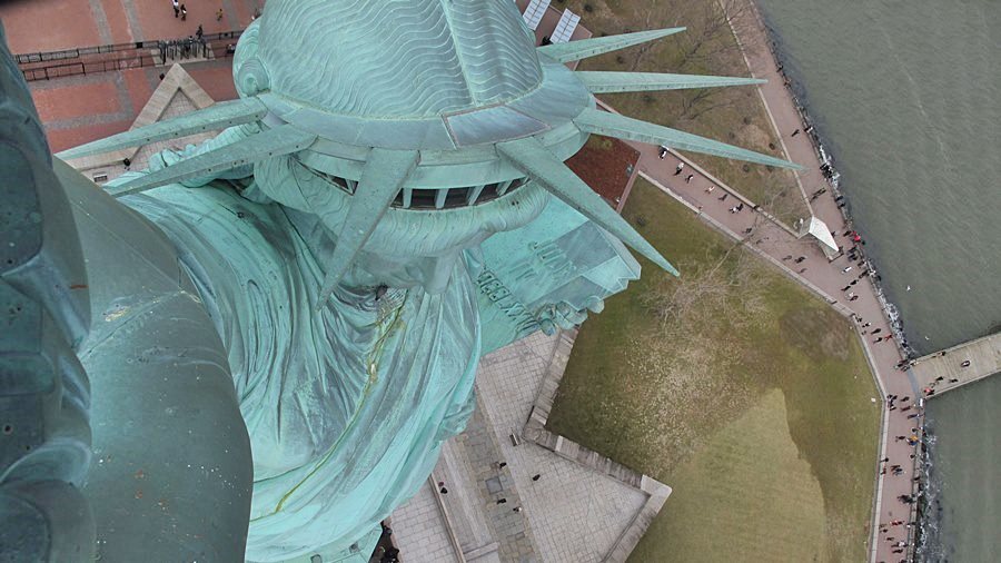 Ню Йорк (New York, NY) времето уеб камера от остров 'Либерти', статуя на Свободата (Liberty Enlightening the World, Statue of Liberty), САЩ (USA), kamerite Free-WebCamBG